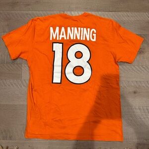 EXCELLENT USED CONDITION VINTAGE NIKE DENVER FOOTBALL TSHIRT